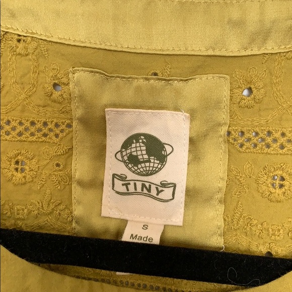 Anthro Isla Vista chartreuse top - Picture 7 of 9